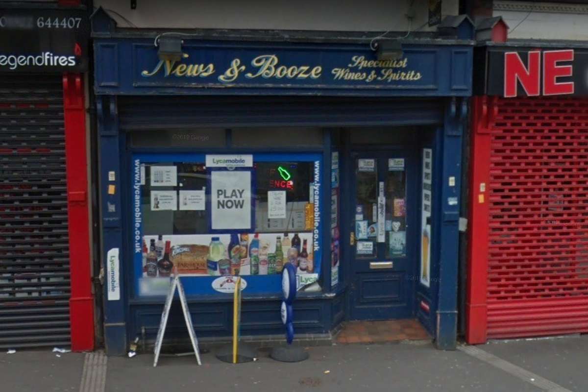 Walsall shopkeeper’s regret after selling illicit cigarettes fails to save licence