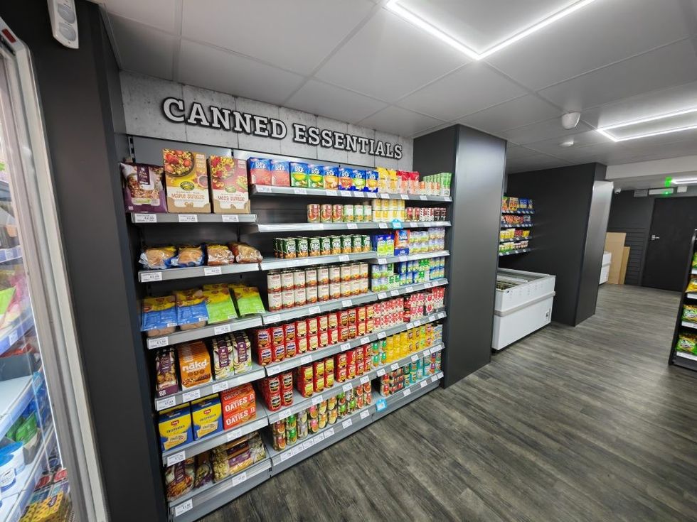 Nisa Local Elmbridge Parade 5