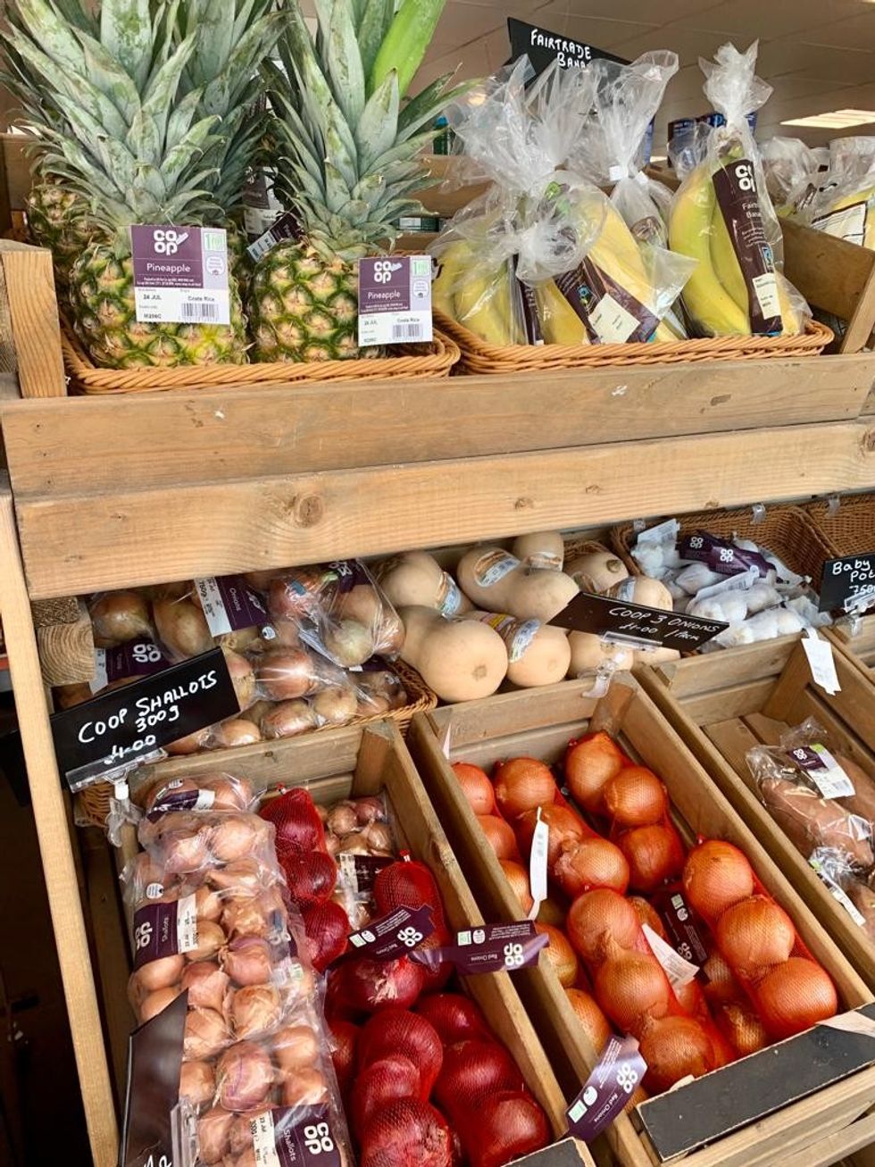 Nithy Sue Nityanandan 6