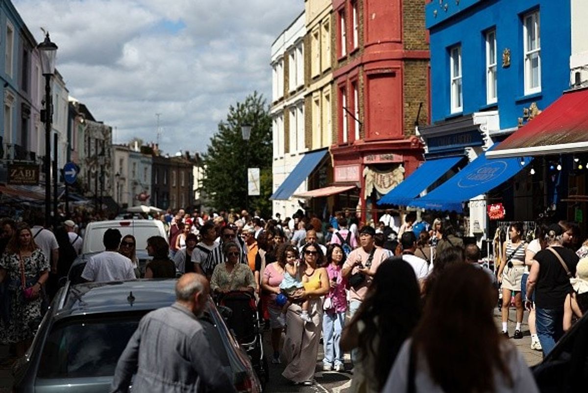 Beauty, food and drink boosted August retail sales