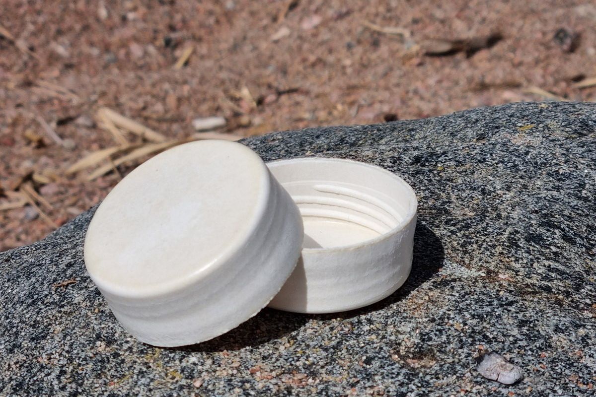 Absolut to use natural fibre-based closure cap for vodka bottles