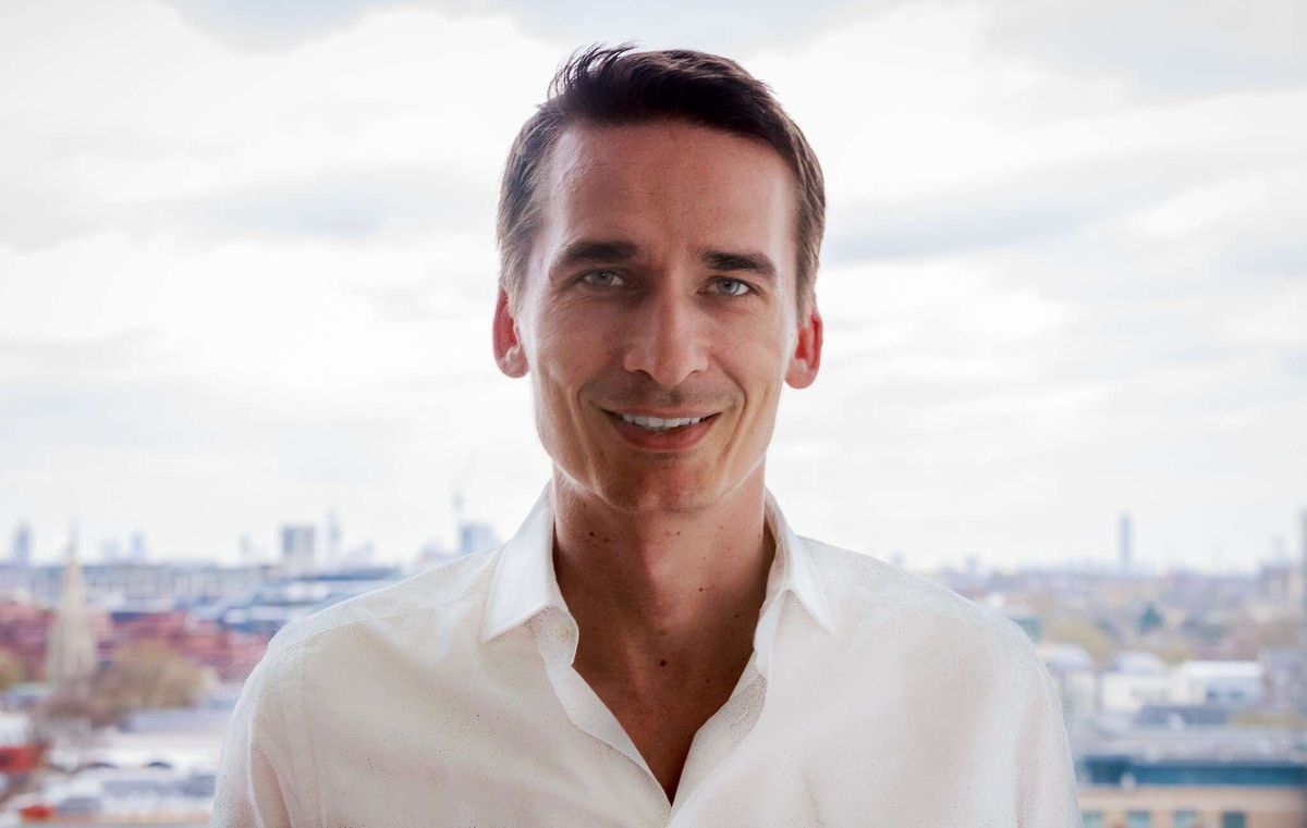 Peter Nixon returns as MD to Philip Morris Ltd
