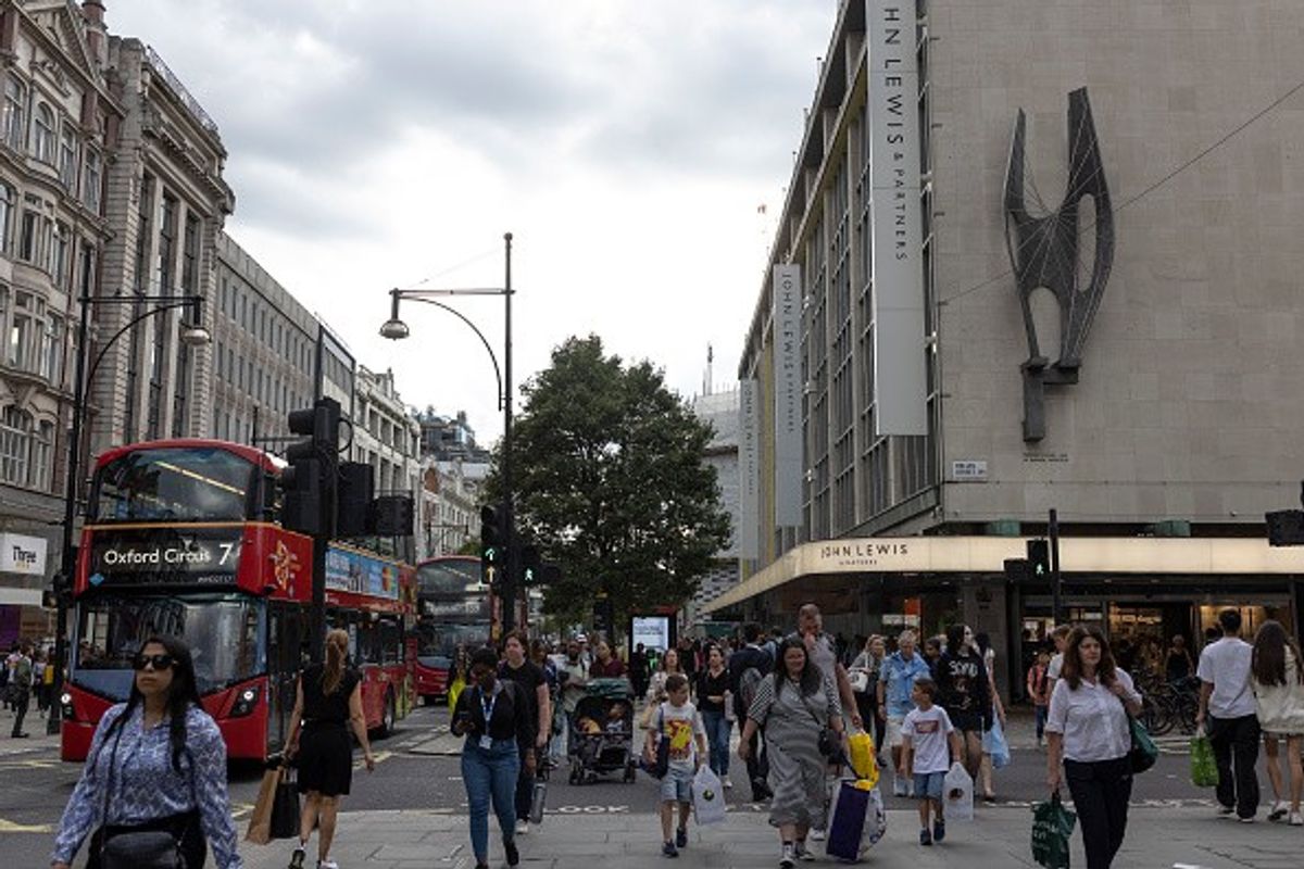 Retail sales growth slowed as high mortgages 'shook consumer confidence'