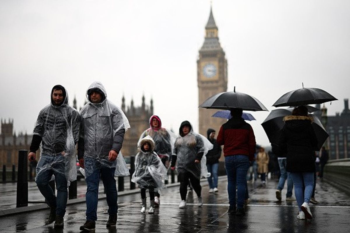 Dismal weather dampens retail sales