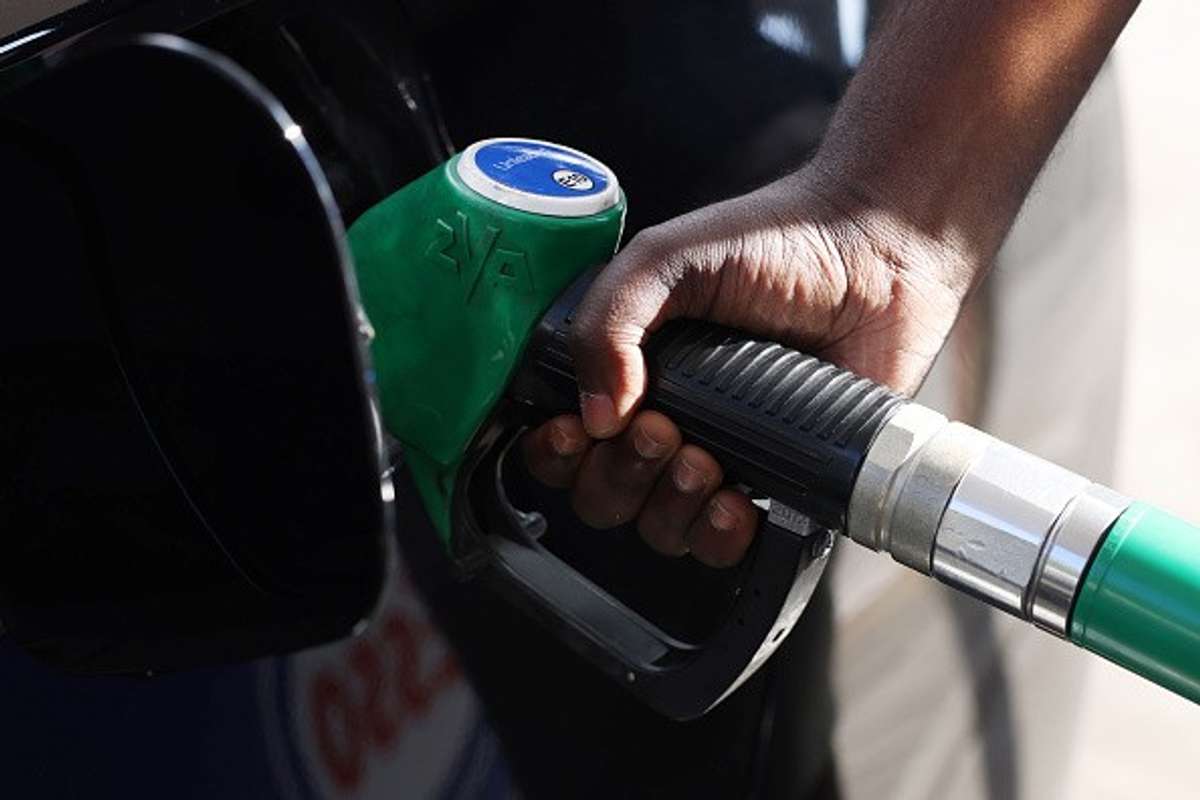 Supermarkets accused of raising fuel margins despite petrol price drop