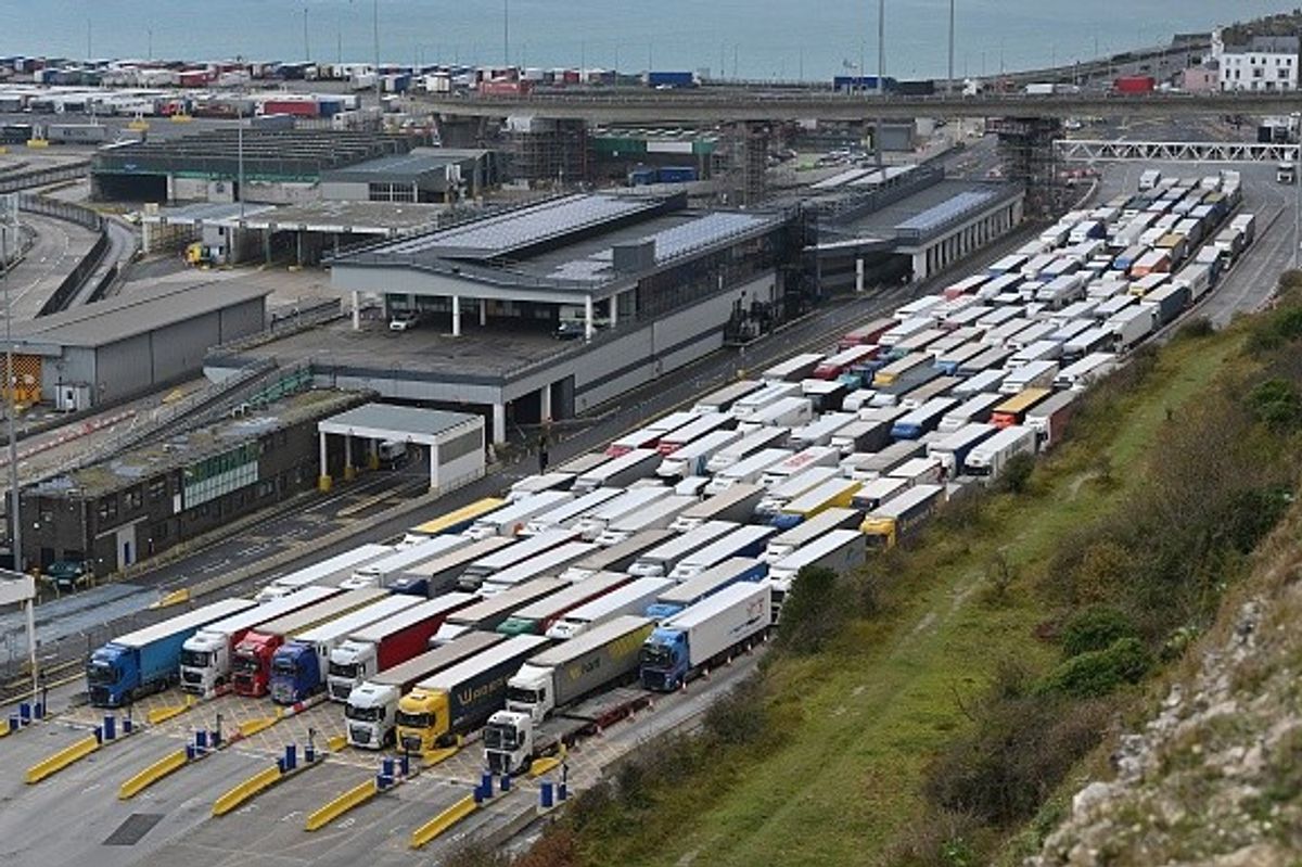 'Worldwide shipping problems to put further pressure on prices'