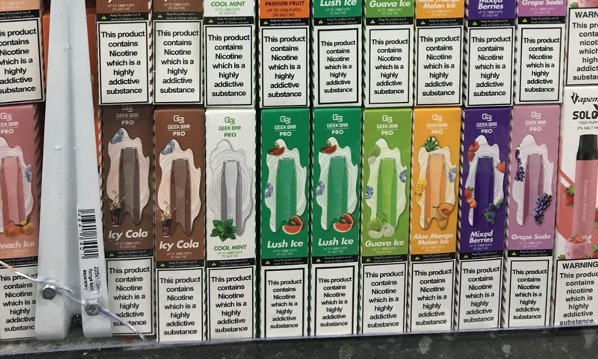 Warning issued after seizure of illegal disposable vapes