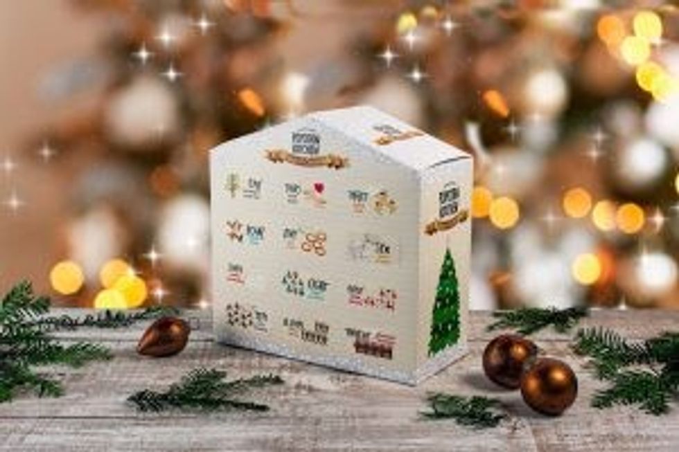 Popcorn Kitchen 12 days of Xmas gift house