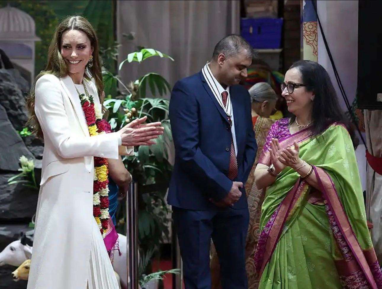 Princess Kate Leicester temple visit