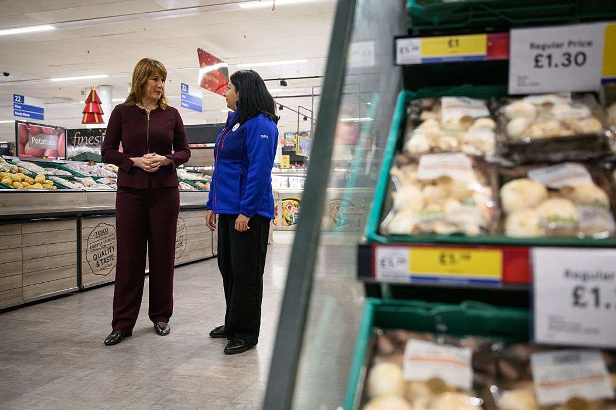 Rachel Reeves at a Tesco supermarket in London
