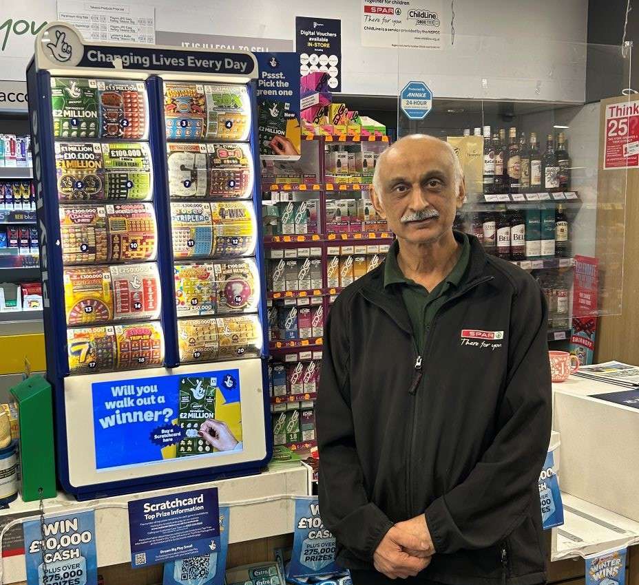 Allwyn rewards 11 outstanding National Lottery retailers with £21,000