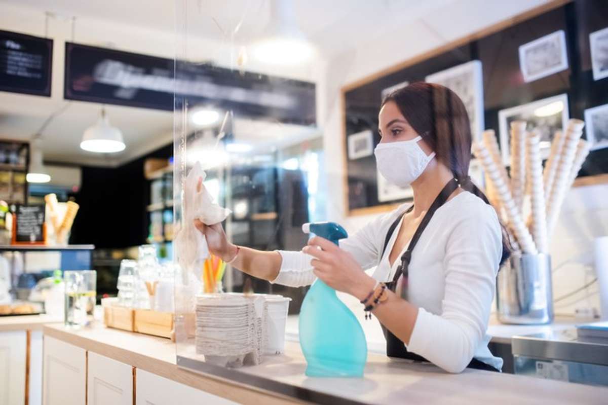 'Most Britons still worried about visiting stores that don't follow Covid norms'