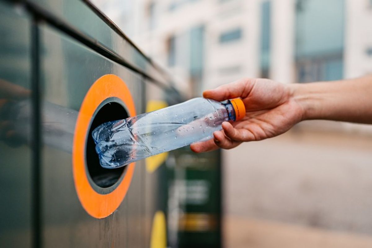 retailer recycling scheme