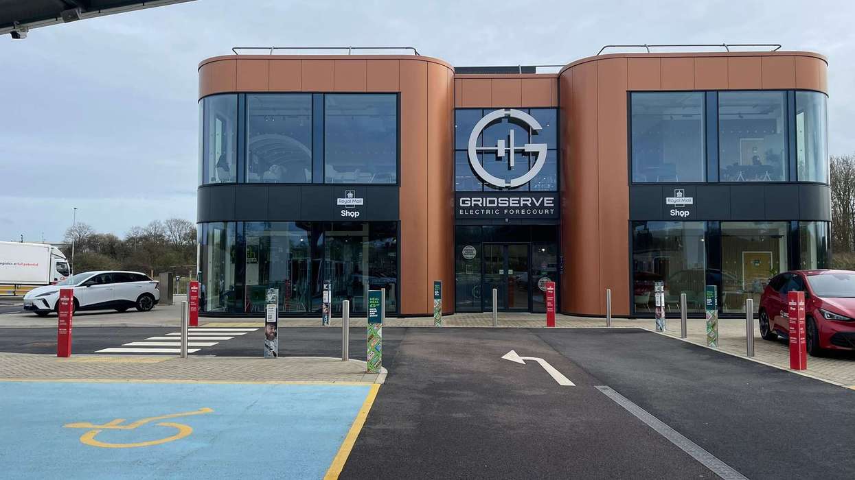 Royal Mail shop opens at EV charging hub