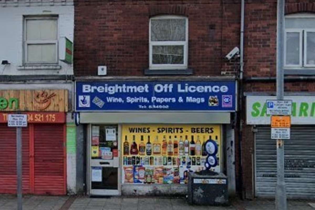 Bolton shop found selling booze to 13-year-old girls and illicit tobacco to test purchaser