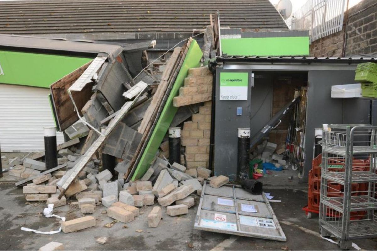 Two men sent to jail for explosion robberies at cash machines