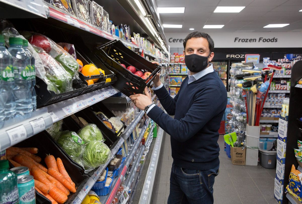Scots politicians: independent retailers need action to protect from crime