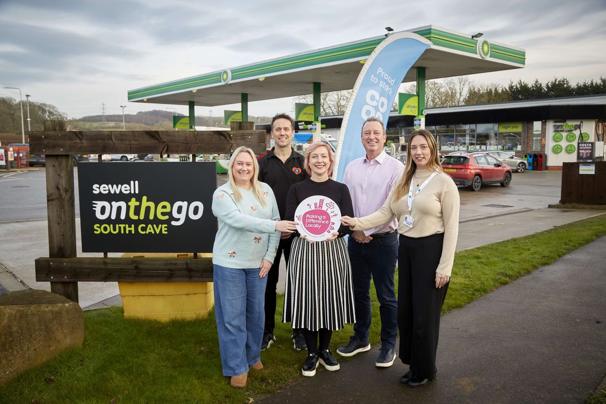 Sewell on the go donates £10,000