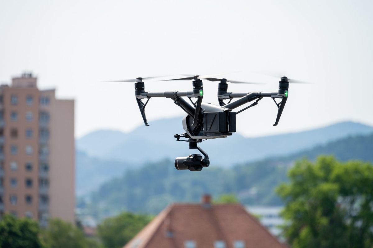 Smugglers using drones and social media to sell illegal cigarettes in Europe