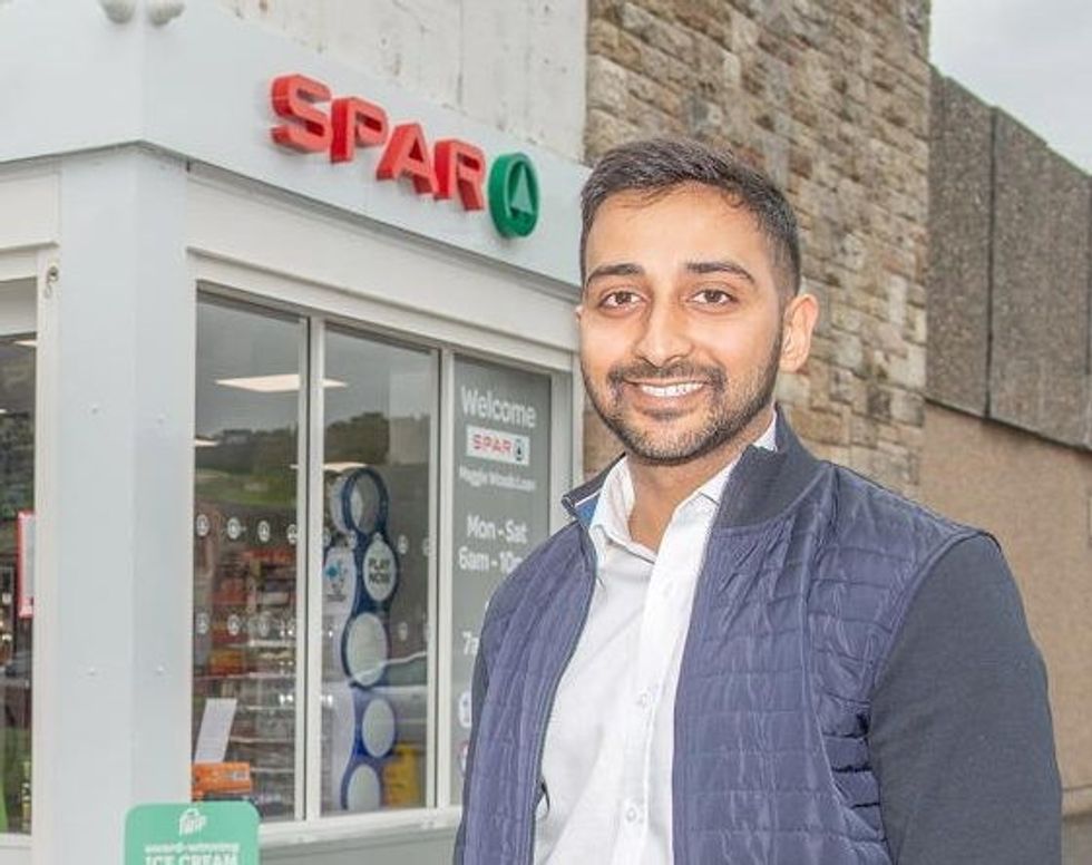 spar falkirk anand e1626453742209