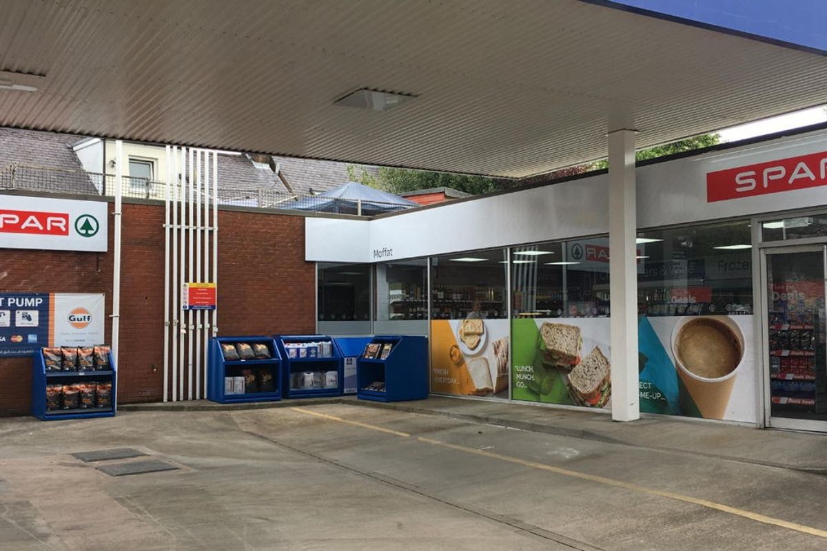 New Spar forecourt opens in Moffat