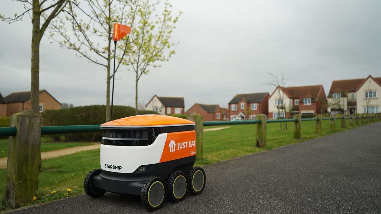 Starship delivery robot