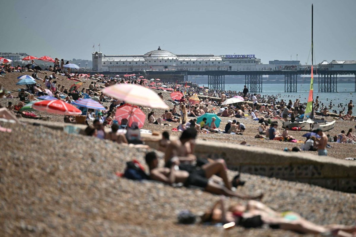 summer retail sales UK