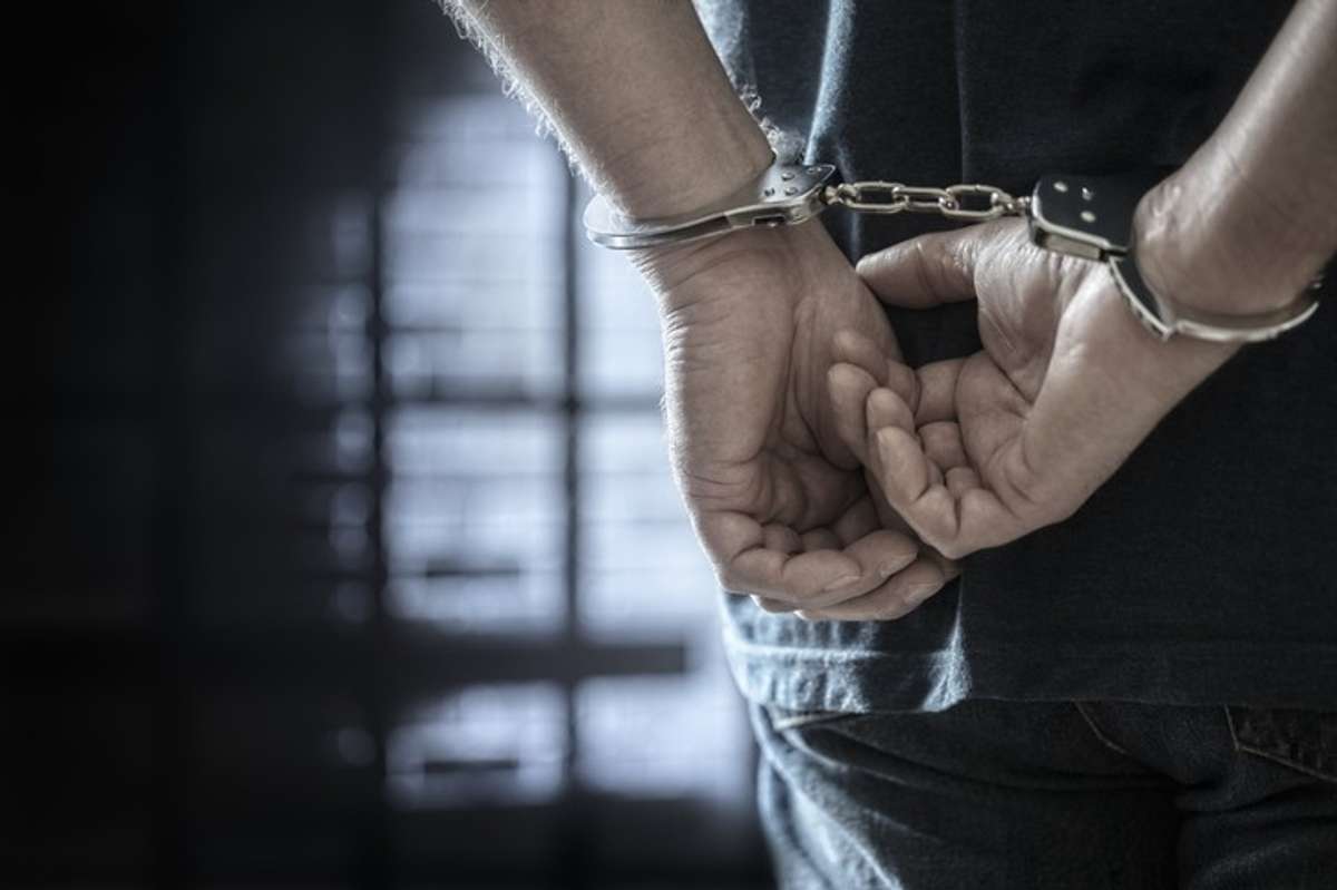 Swansea shoplifter jailed