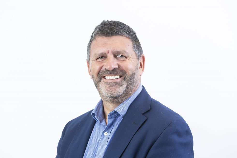 SWNS BESTWAY HEADSHOTS 04 scaled