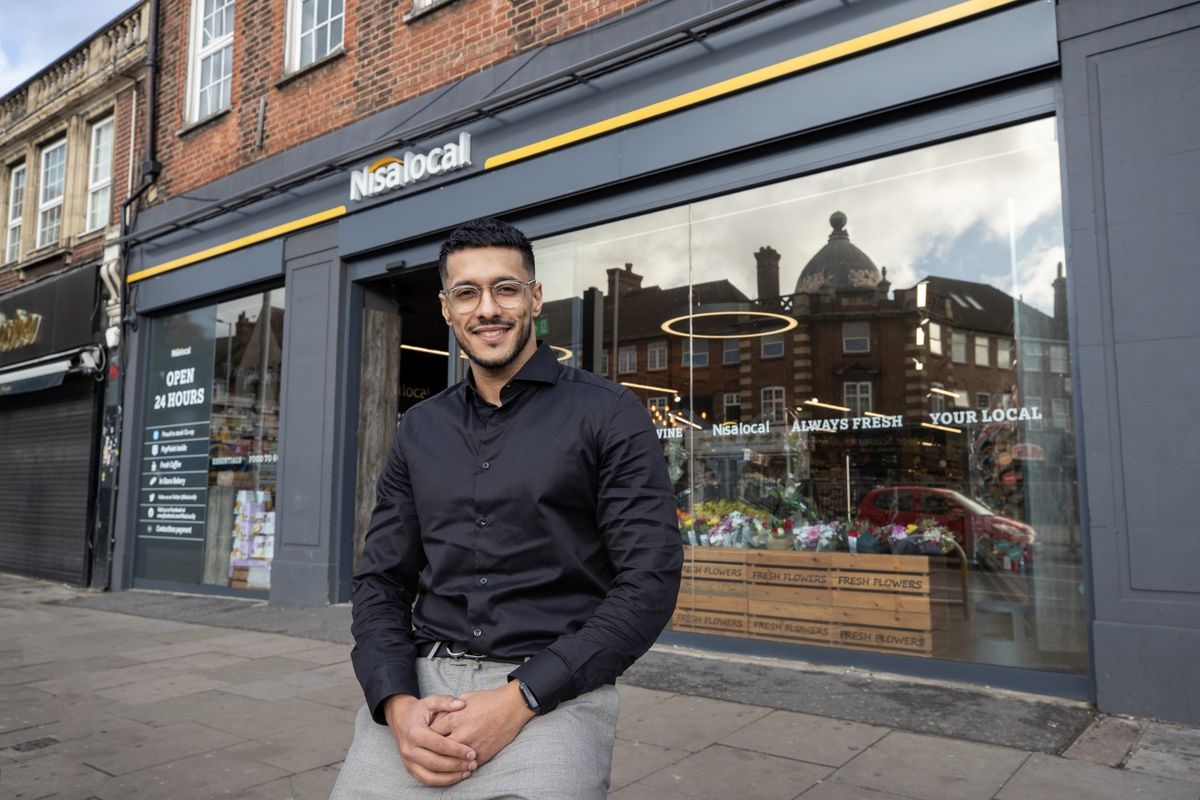 LA Foods supports 11 London warm hubs with over £10,000 in donations