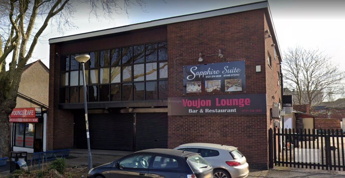 Darlaston restaurant to open convenience store inside