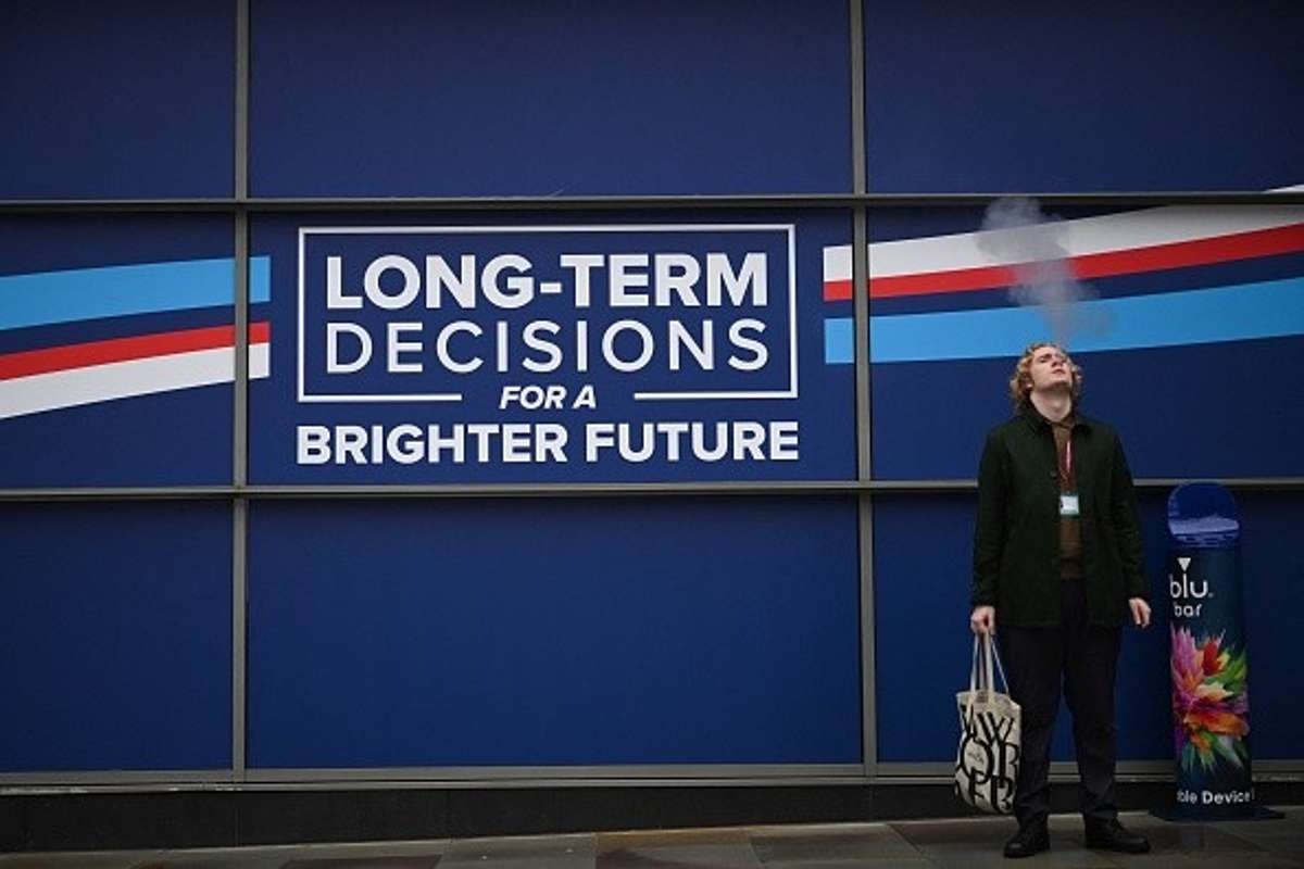 UK Generational smoking ban