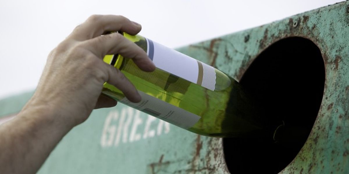 Wine industry slams final EPR fees