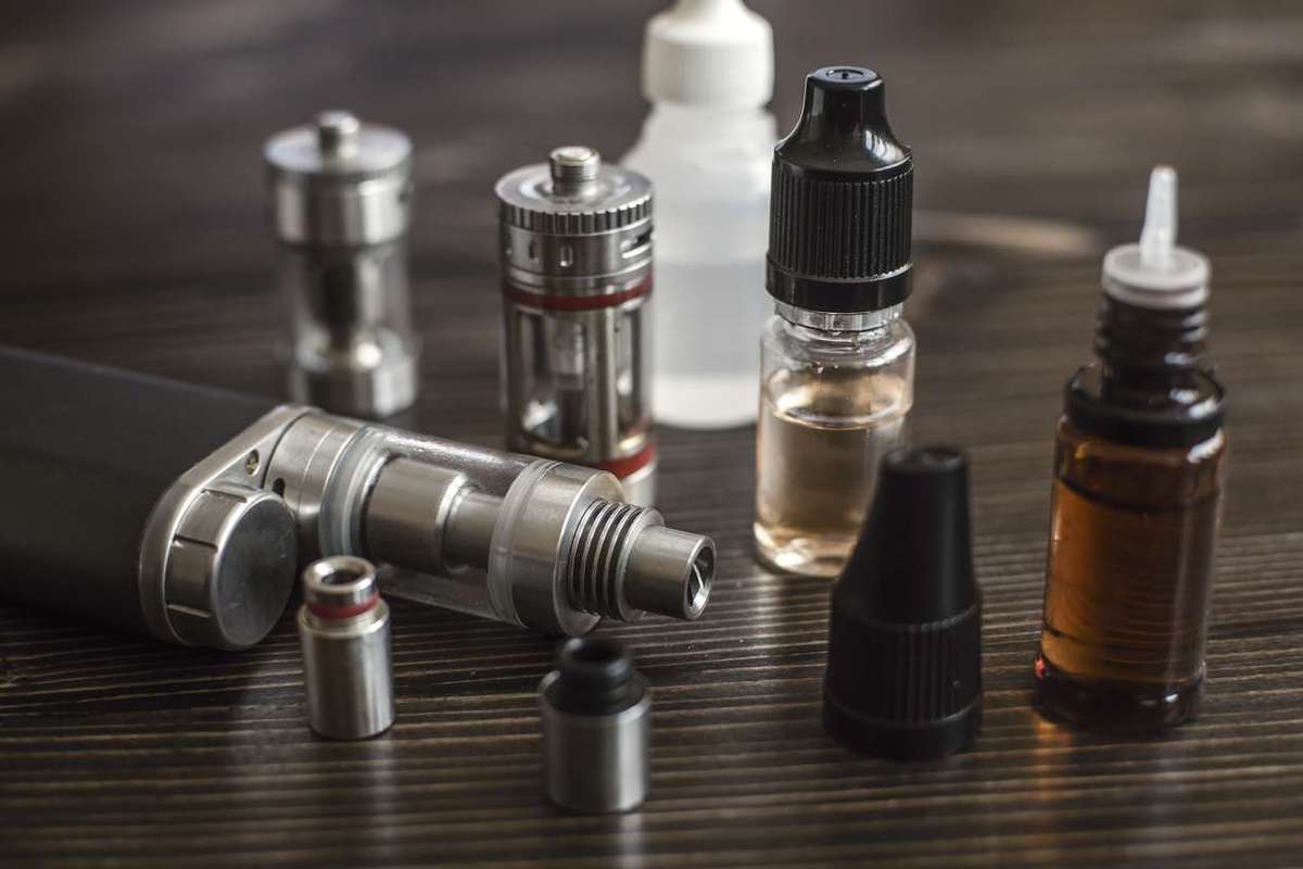 vape device and liquids