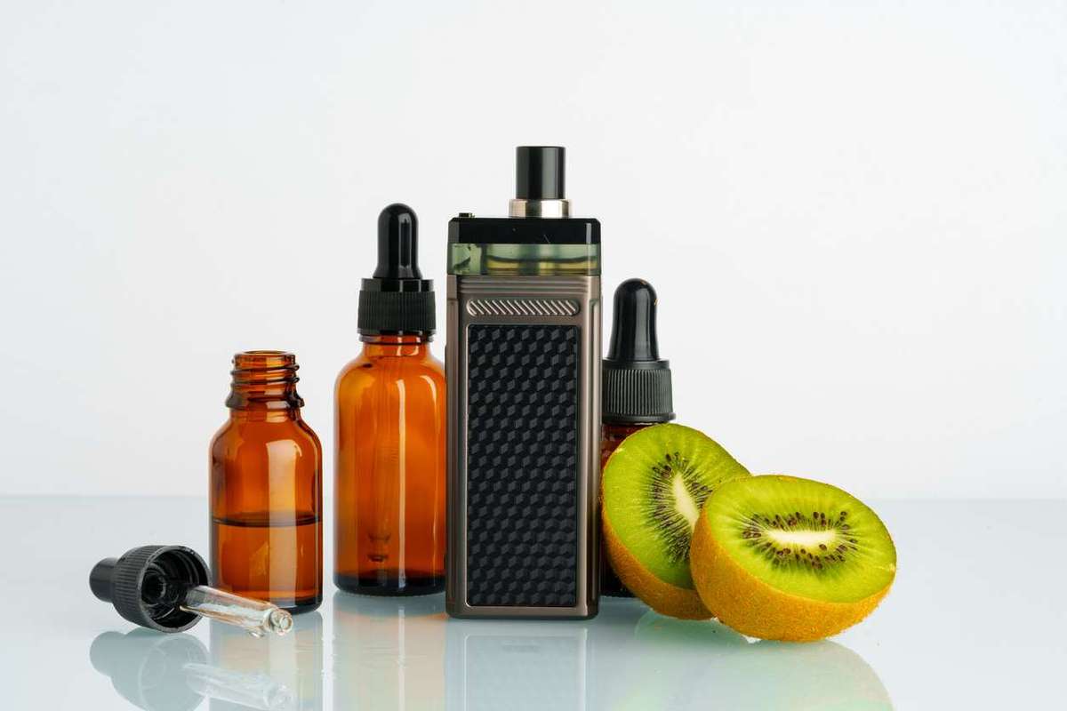 Vape liquid with kiwi flavour