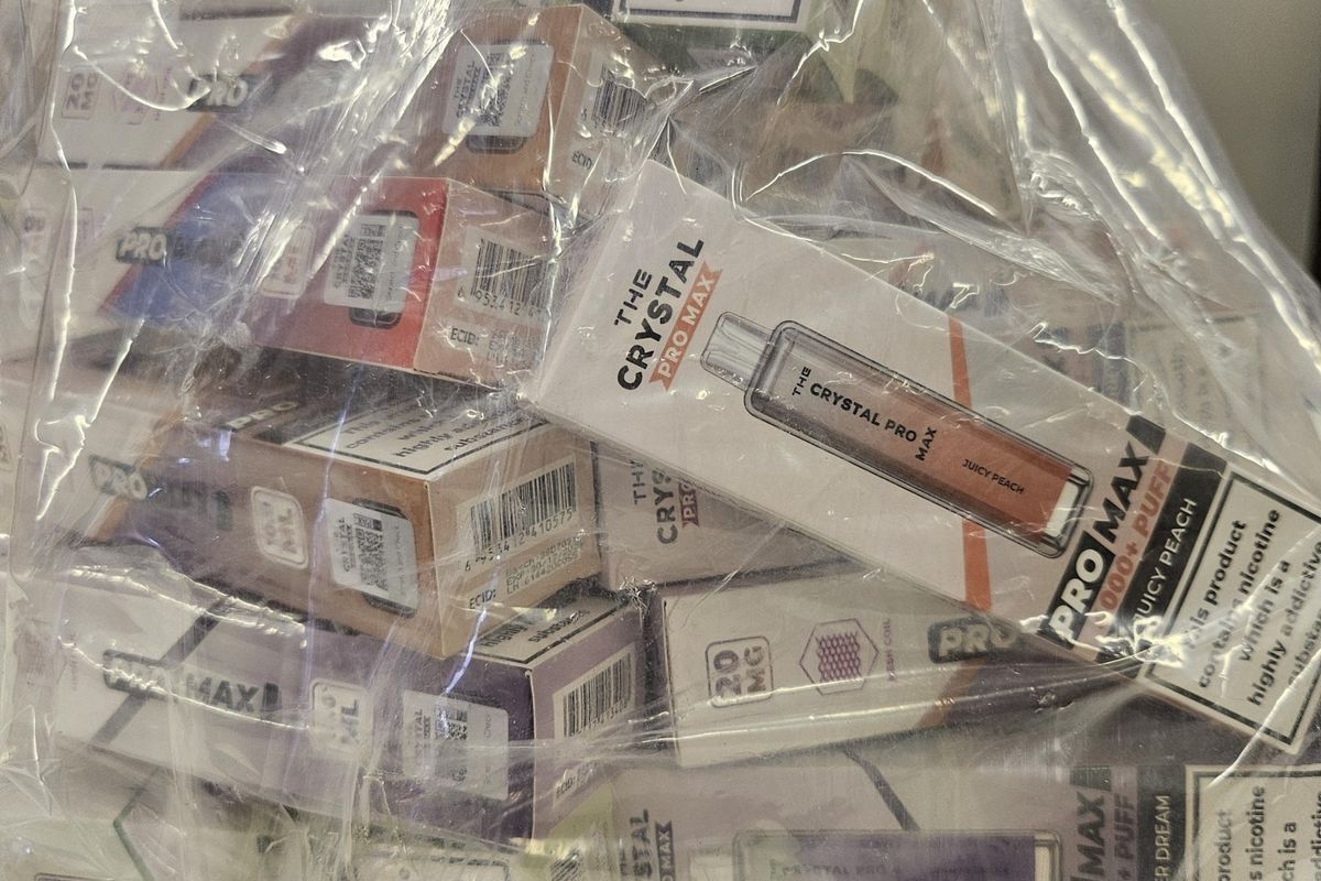 Maidenhead shop fined £3,000 for selling illegal vapes