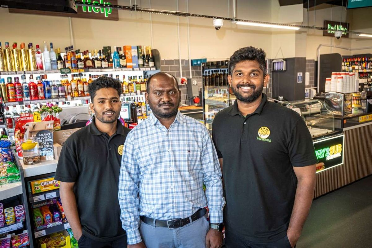 Venkatesh Raja: Karvins Budgens, Thetford