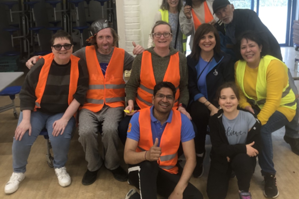 Vimal Pandya wins Allwyn Local Retail Champion award for Southwark support