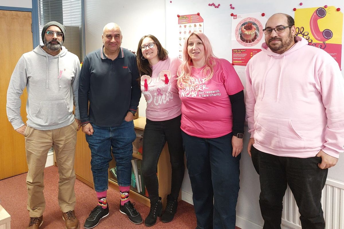 Volumatic employees ‘Wear It Pink’ to support Breast Cancer Now