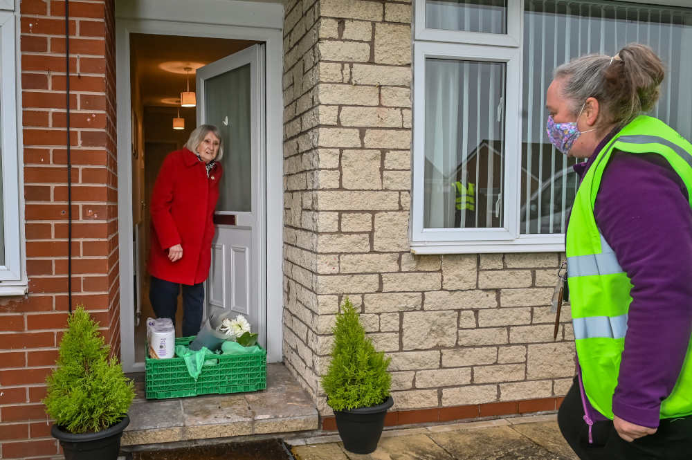 Midcounties Co-op marks 100,000th home delivery