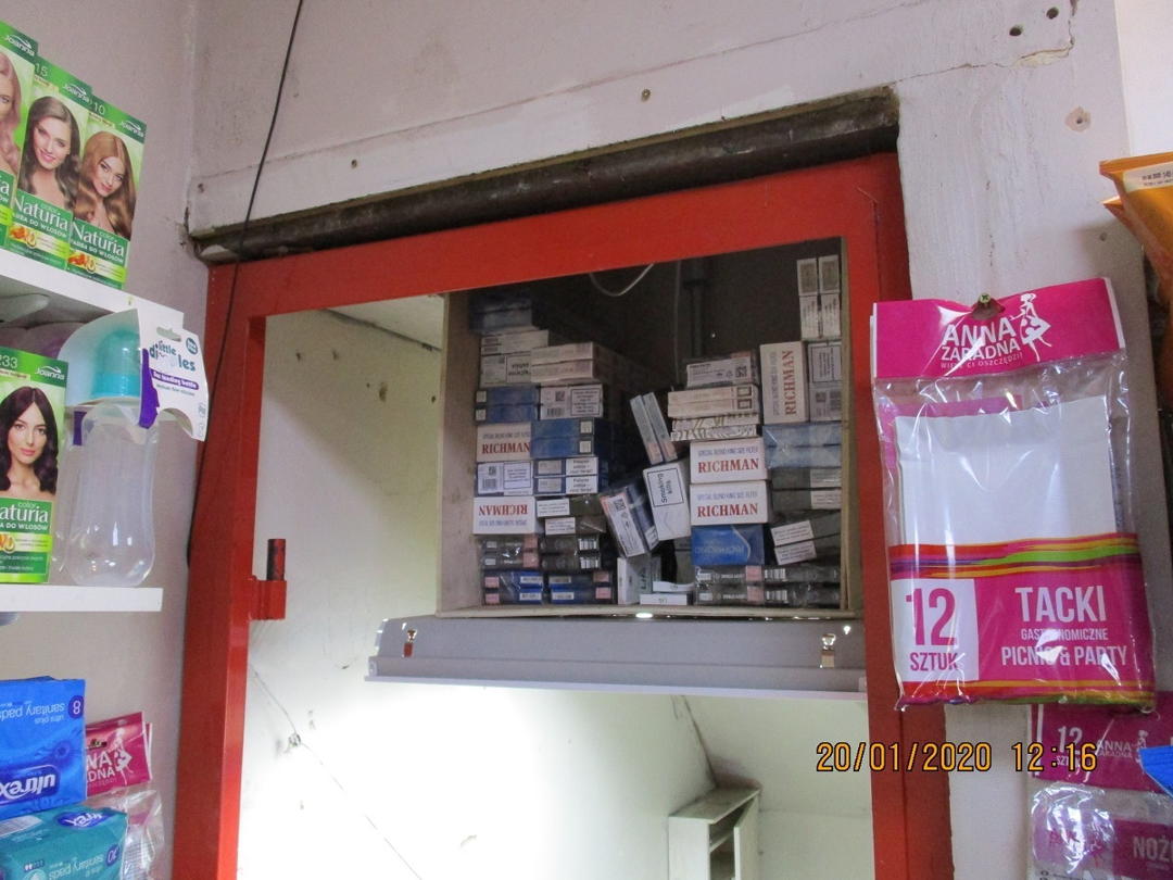 Retailer fined £10,000 after counterfeit cigarettes found in ‘sophisticated’ compartments