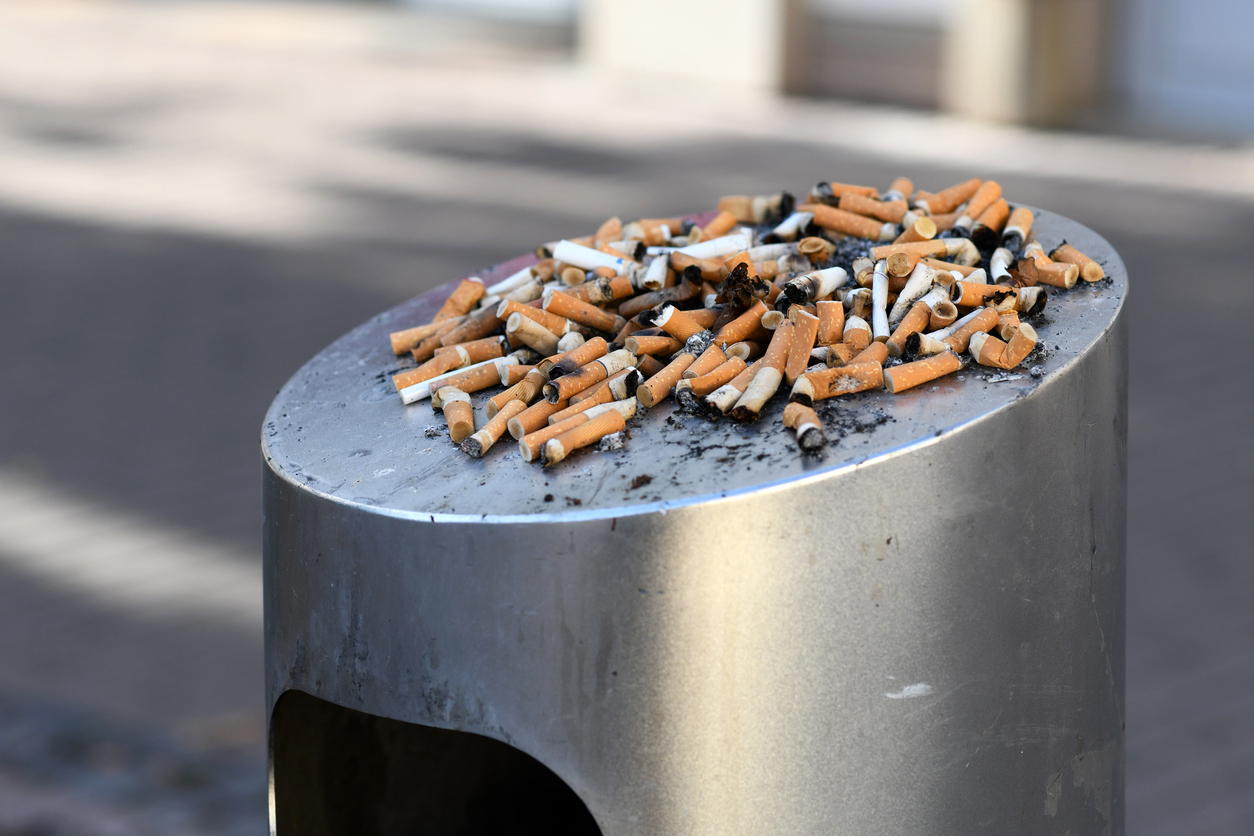 Government may ask tobacco companies to pay for cleaning up cigarette butts