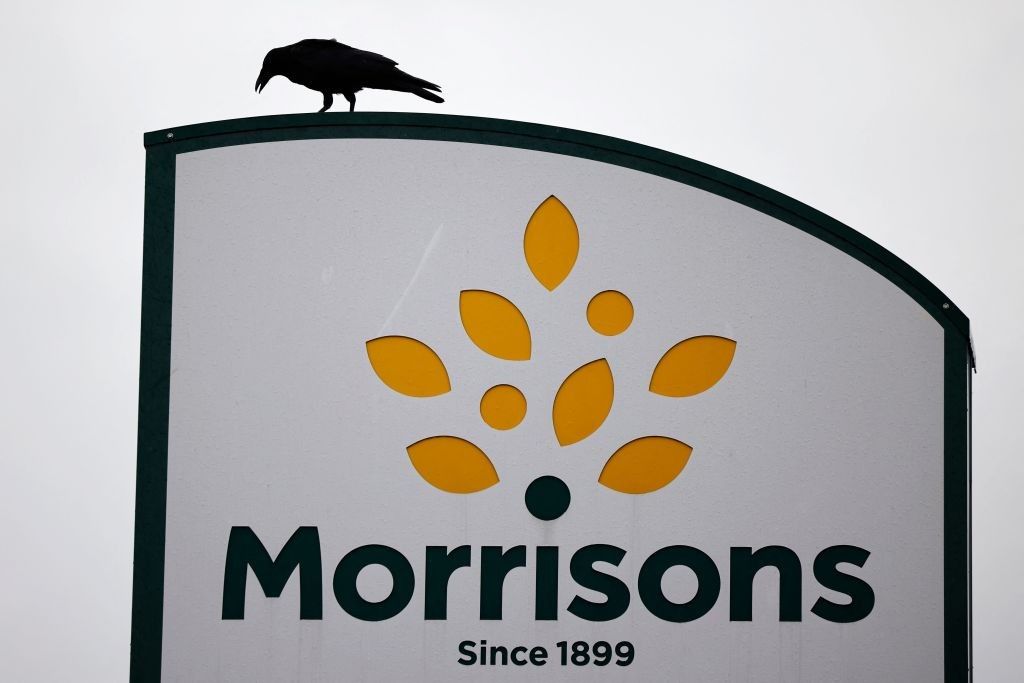 Suitors face auction in battle for Morrisons