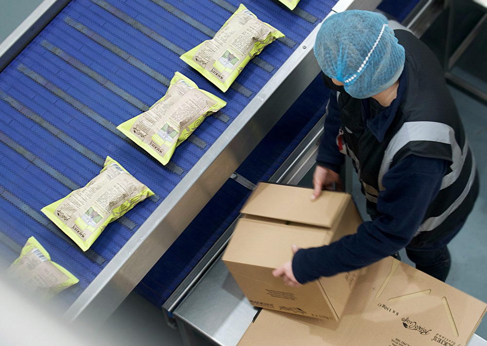 Mackie’s Crisps doubles production to 500,000 packs a week