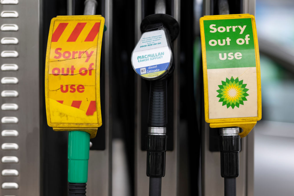 Driver shortage hits fuel supplies as BP, Esso close some petrol stations