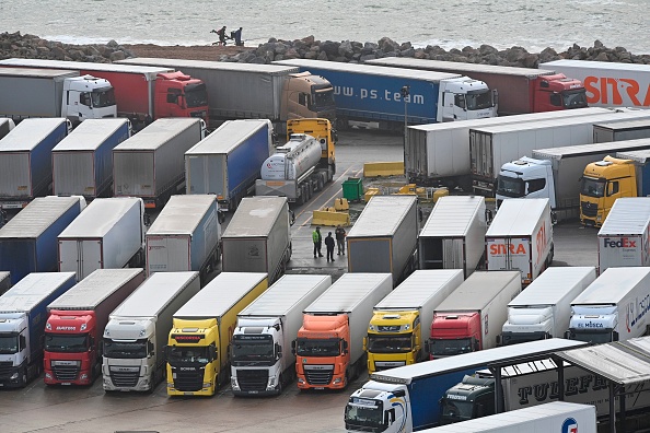 Christmas crisis can be avoided if Johnson acts now, warn haulage bosses