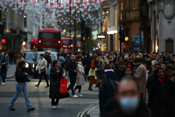 Britons prices rise in Christmas