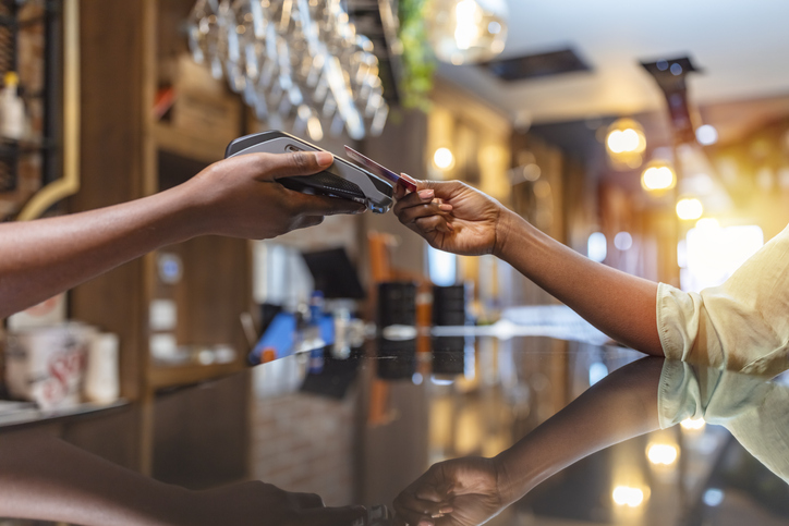 Contactless card payments on the rise, says new report