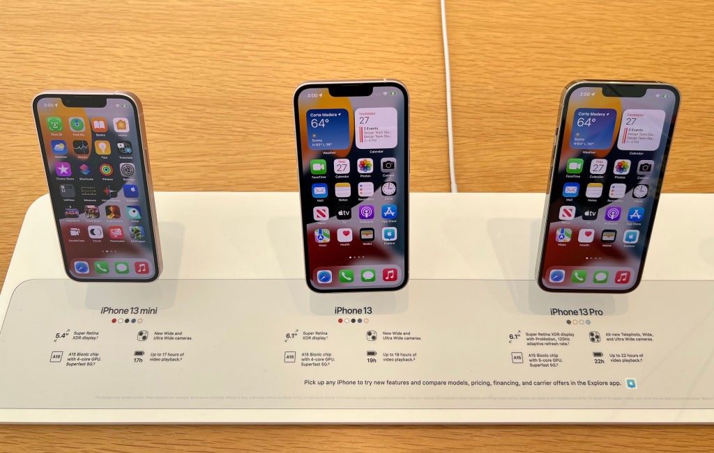 Apple to let businesses use iPhones as payment terminals