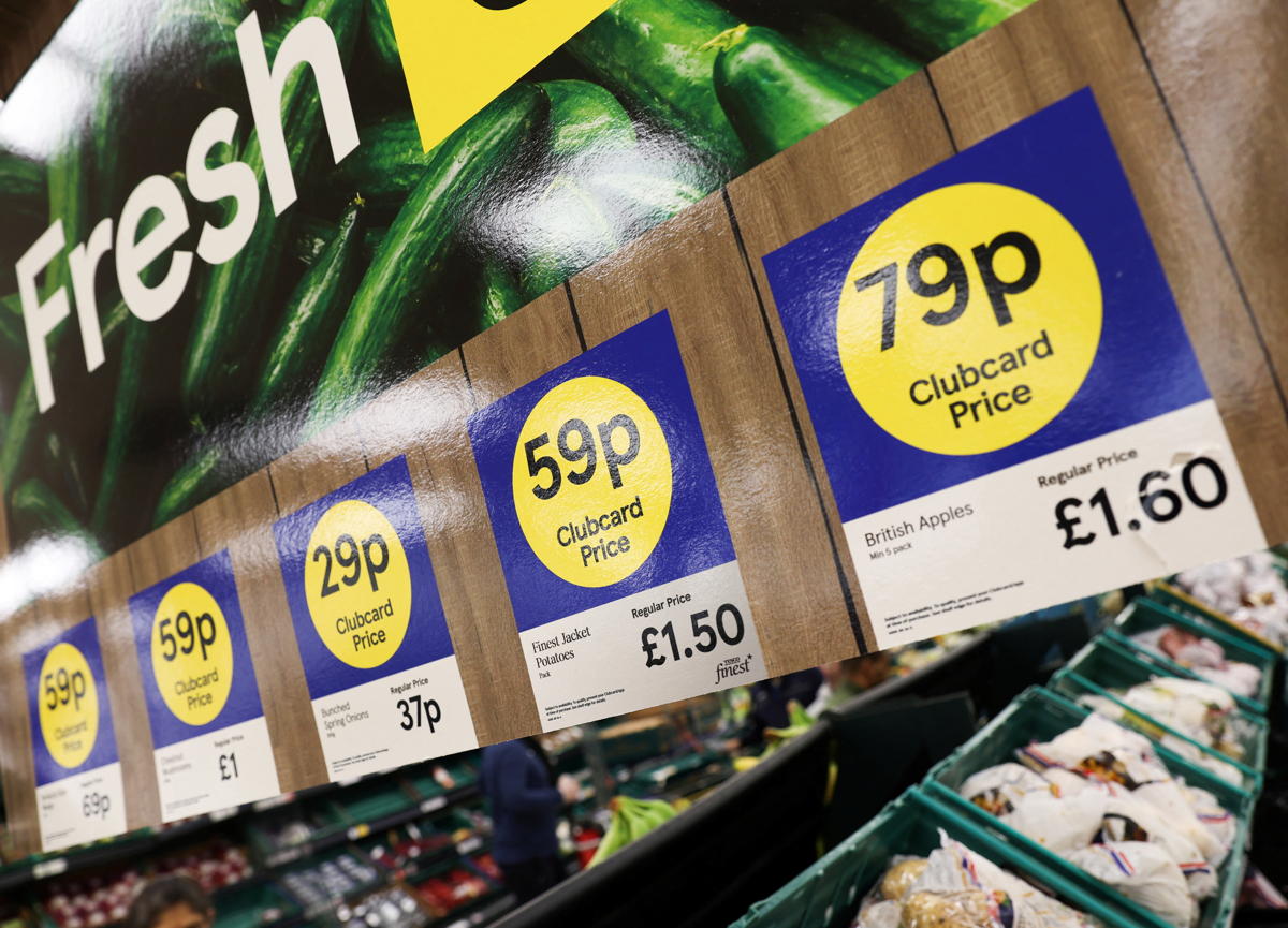 Tesco extends price lock on everyday products until Easter; Express stores excluded